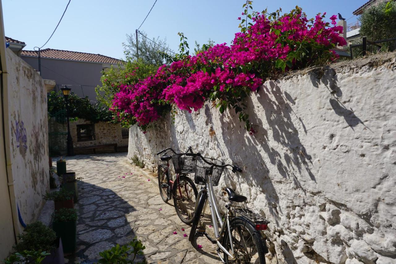 Ionian Sea Villas Palairos Exterior photo